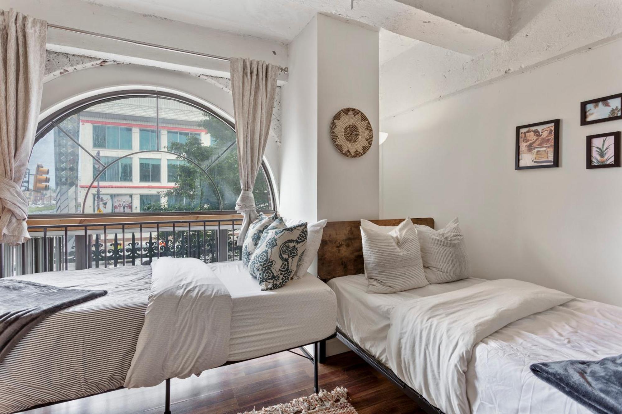 Sleeps 4! 2Br, Gym, Free Parking, Close To Major Attractions Philadelphia Ngoại thất bức ảnh