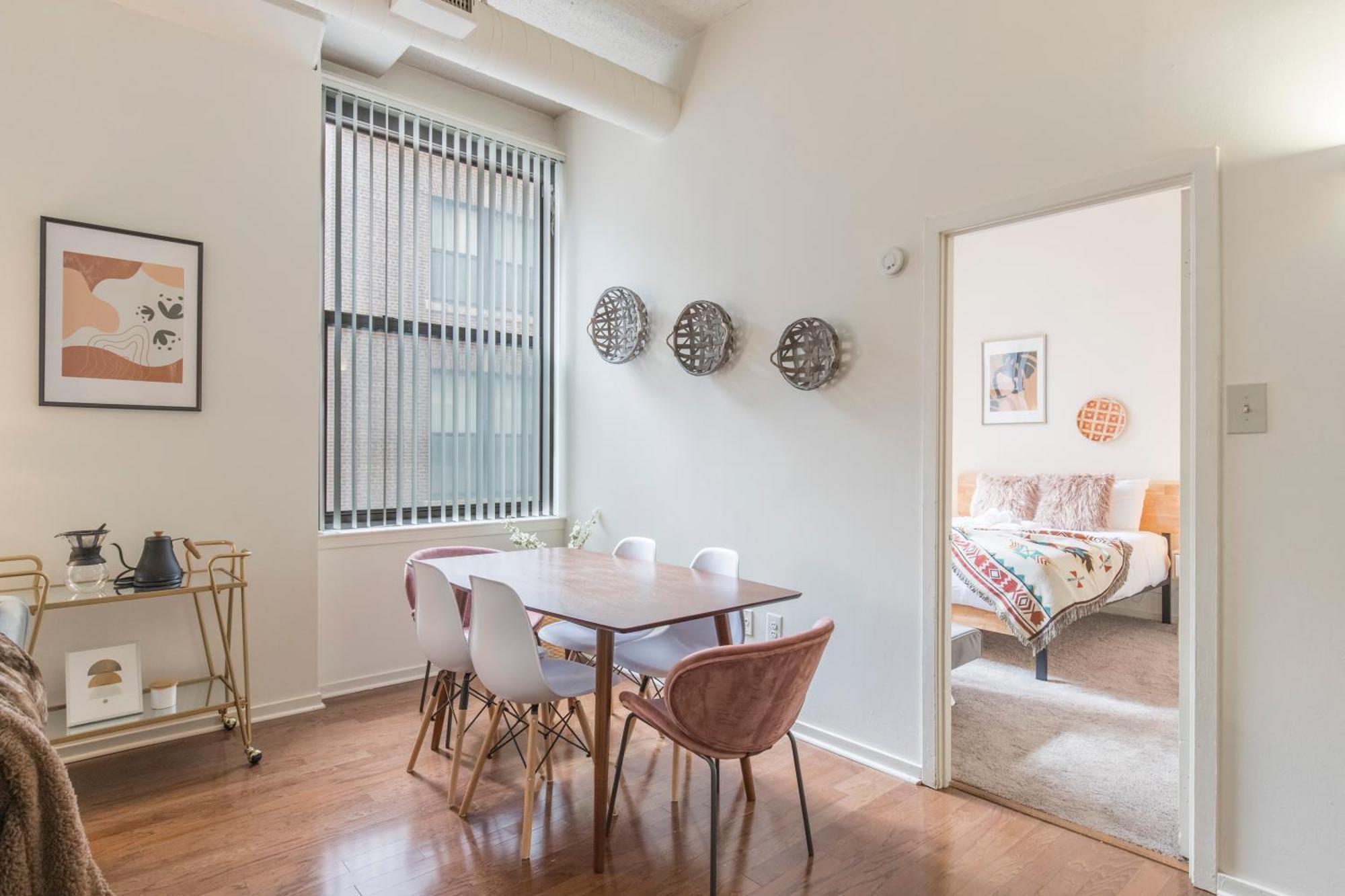 Sleeps 4! 2Br, Gym, Free Parking, Close To Major Attractions Philadelphia Ngoại thất bức ảnh