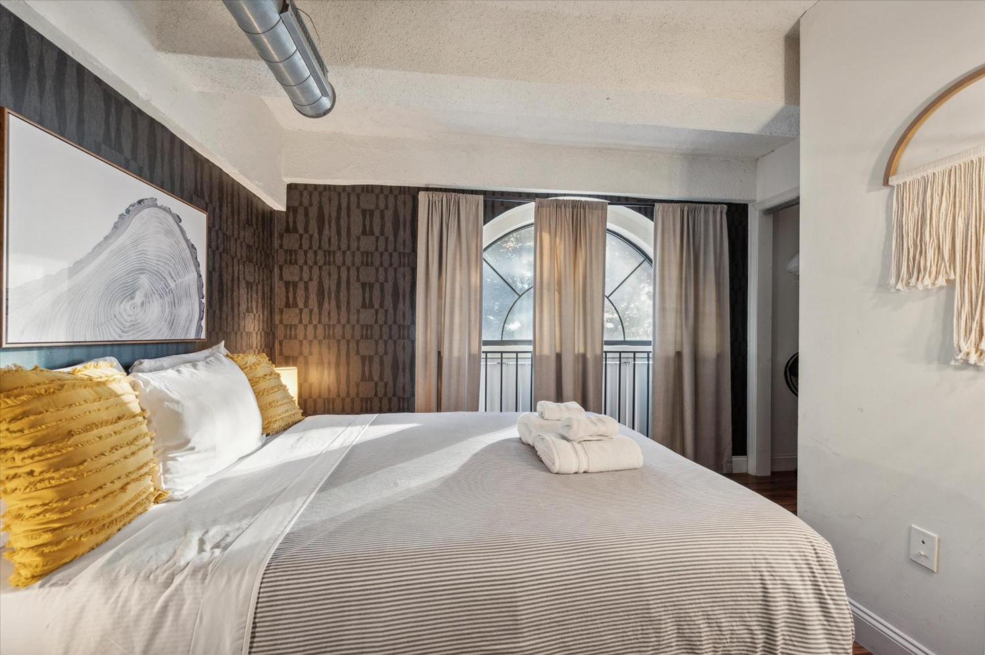 Sleeps 4! 2Br, Gym, Free Parking, Close To Major Attractions Philadelphia Ngoại thất bức ảnh