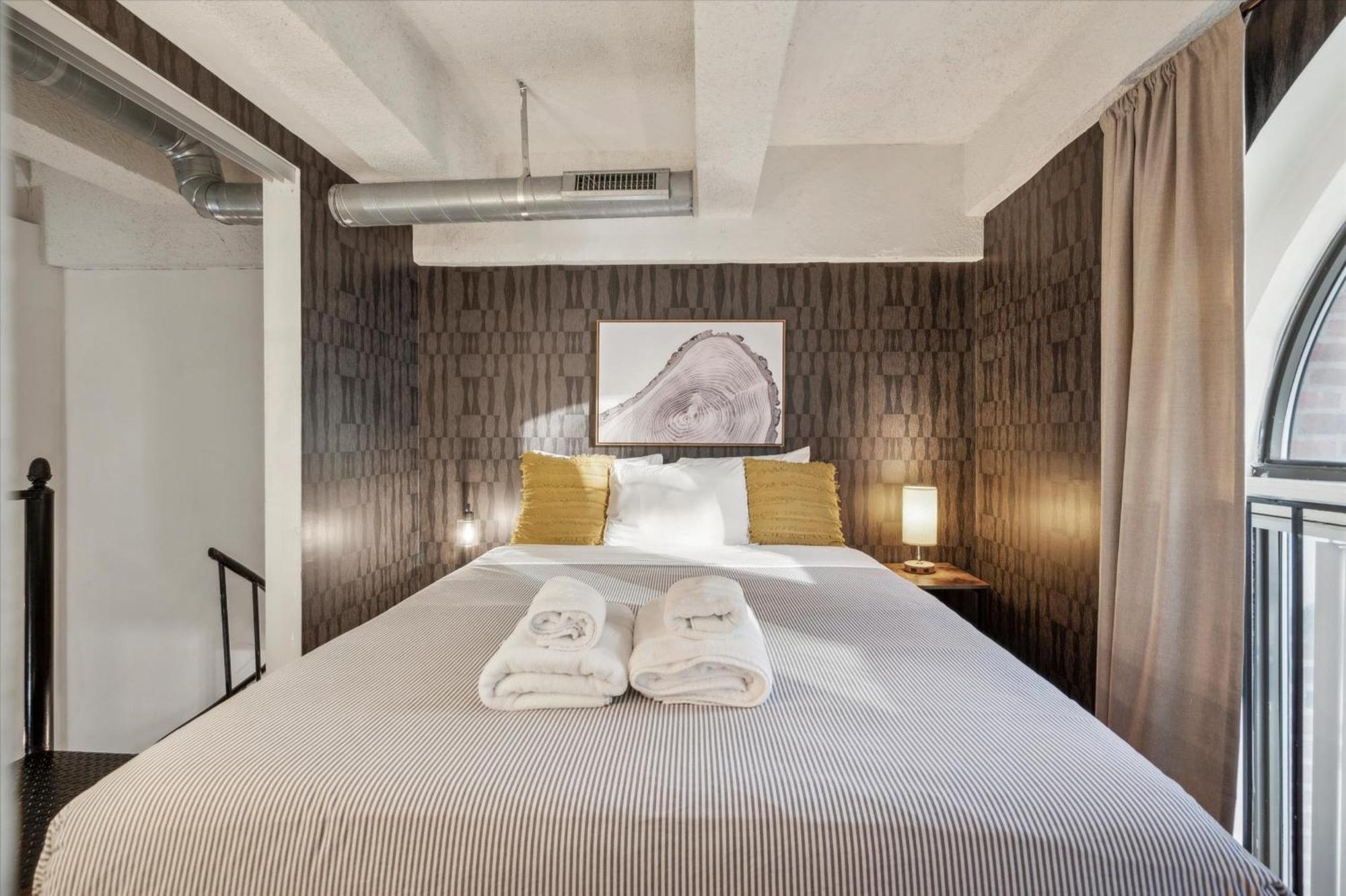 Sleeps 4! 2Br, Gym, Free Parking, Close To Major Attractions Philadelphia Ngoại thất bức ảnh